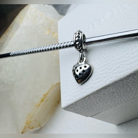 Authentic Retired Pandora Red Pave Sparkling Heart Dangle Charm S925 Ale - Picture 8 of 13